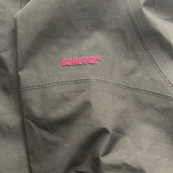 Cabelas xl womens gore tex rain jacket - Picture 5 of 6